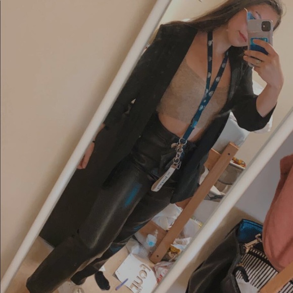 Meet your Posher, Glowstoneg - Picture 1 of 1